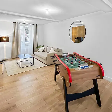 Le Loft De Saintonge شقة